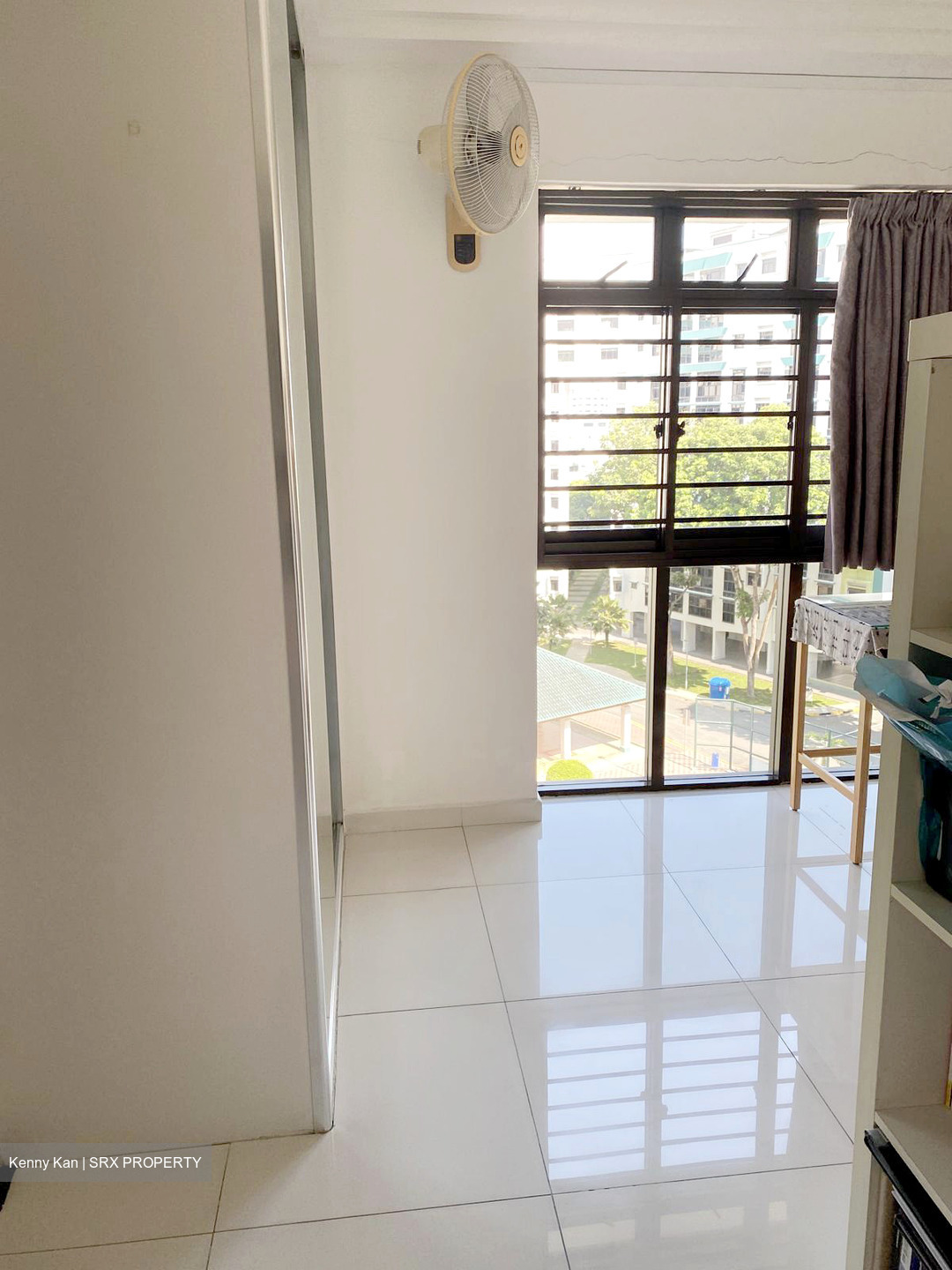 Blk 521 Fragrant Woods (Woodlands), HDB Executive #475228801